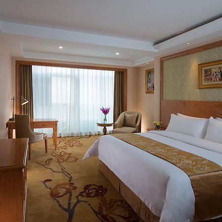 Vienna Hotel Shanghai Fengxian South Bridge Jinhai Road ภายนอก รูปภาพ
