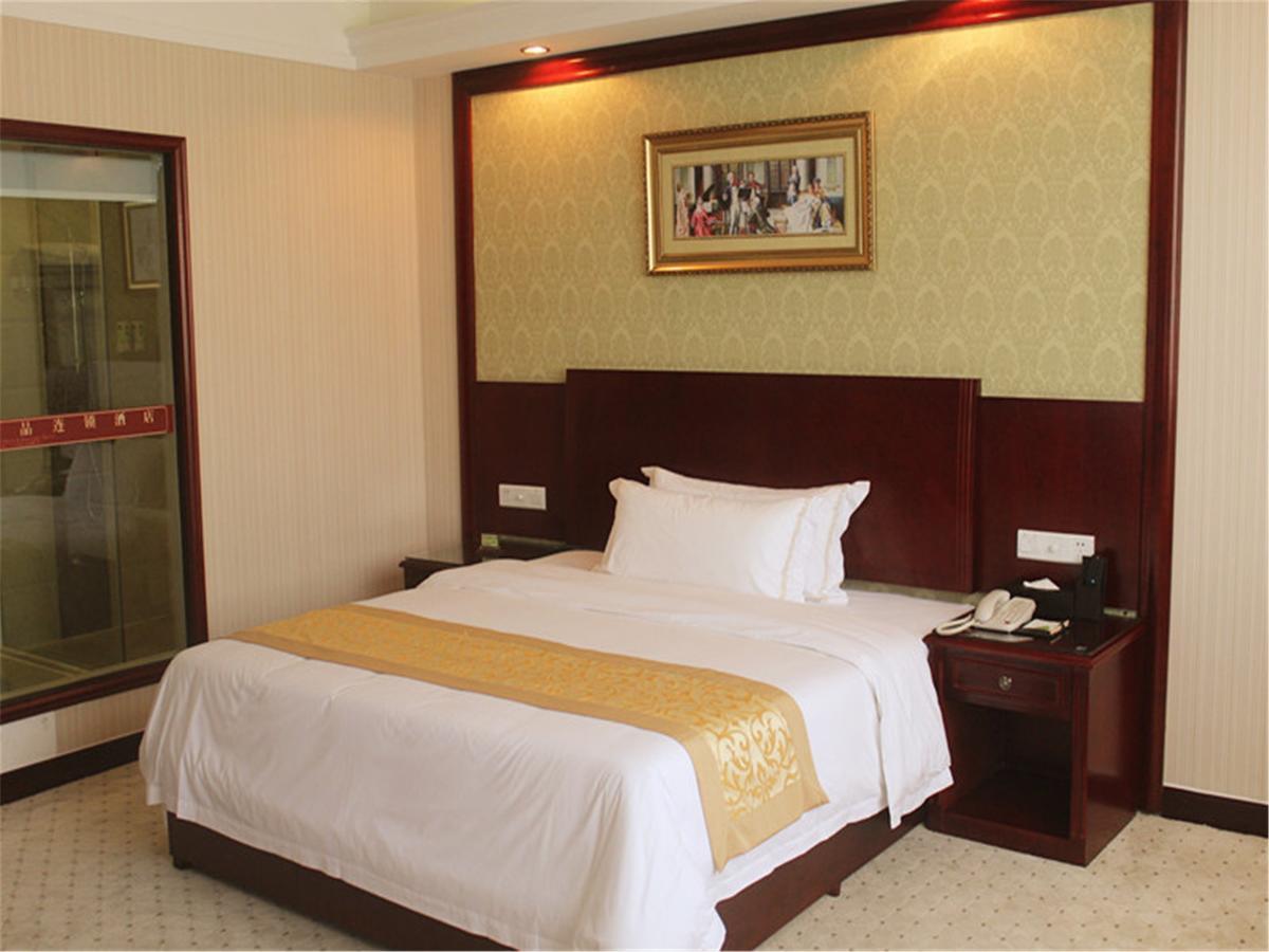 Vienna Hotel Shanghai Fengxian South Bridge Jinhai Road ภายนอก รูปภาพ