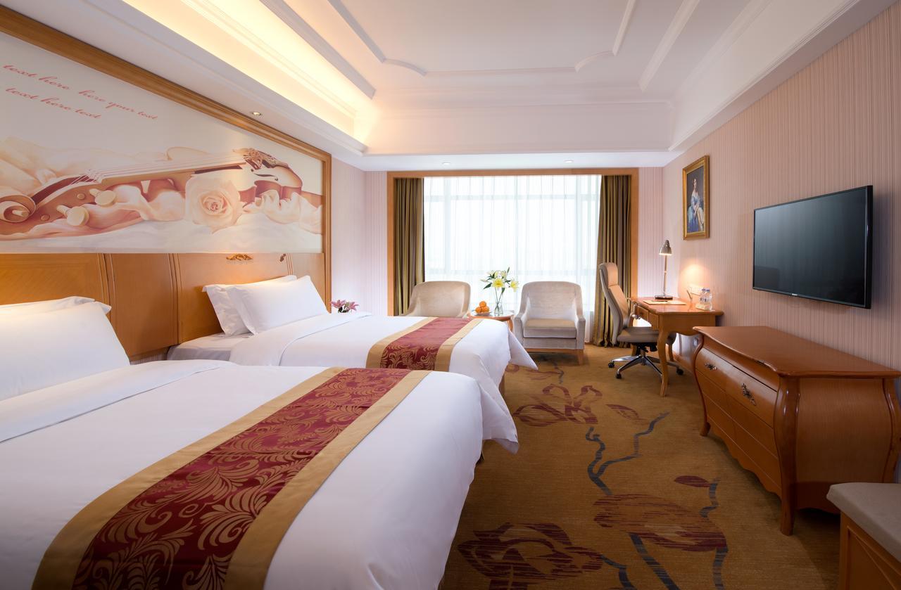 Vienna Hotel Shanghai Fengxian South Bridge Jinhai Road ภายนอก รูปภาพ