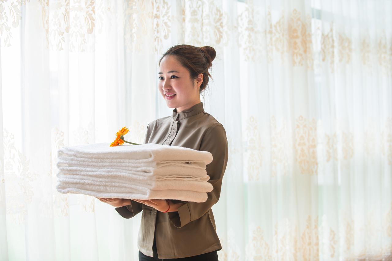 Vienna Hotel Shanghai Fengxian South Bridge Jinhai Road ภายนอก รูปภาพ